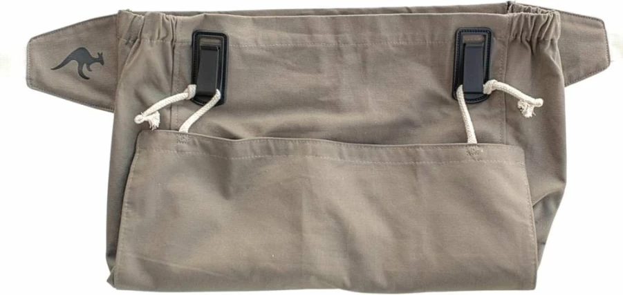 The Roo Adjustable Gardening Apron with Pockets - Water-Resistant Cotton Canvas for Harvesting, Picking & Planting - Washable Work Apron for Gardeners