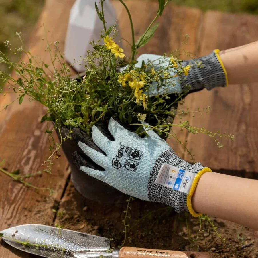 Brigic Cooling Touch Gardening Gloves for Women - Lightweight, Breathable Outdoor Work Gloves for Yard Landscaping & Planting