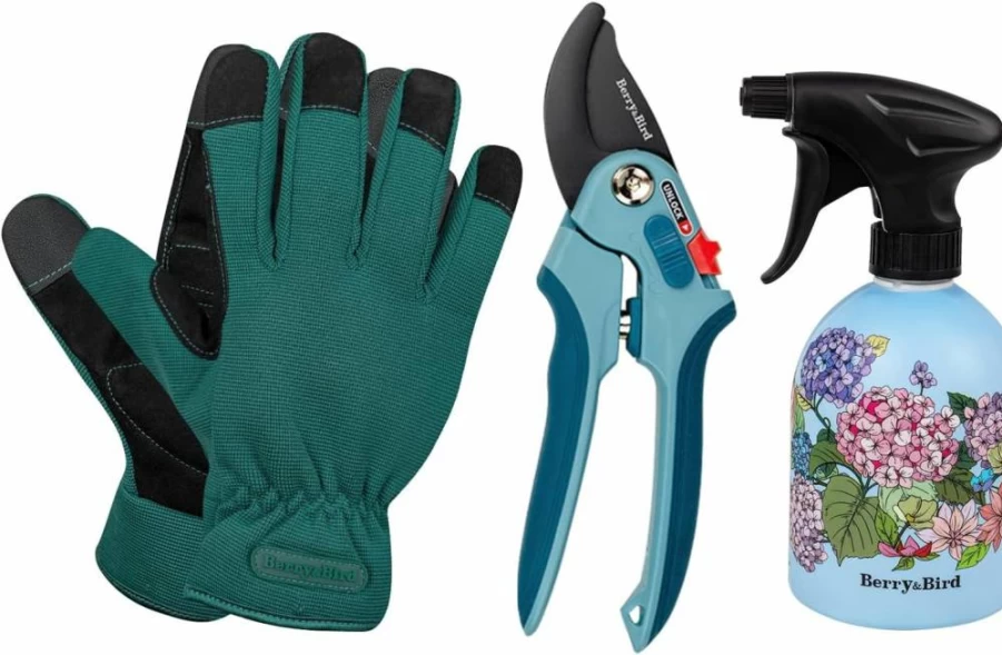 Berry&Bird 3-Piece Premium Garden Tool Set with Pruning Shears, Gloves & Sprayer - Ideal Gardening Gift for Men & Women - Durable Cutting, Planting & Picking Kit for Home & Outdoor Use